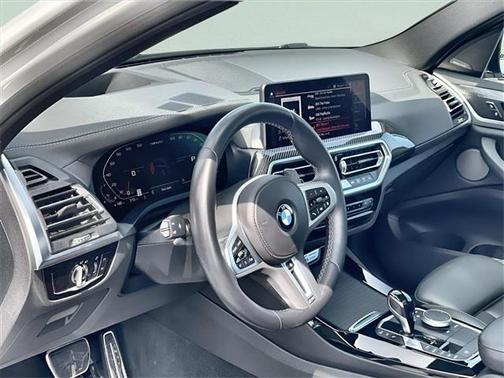 2023 BMW X3 M40i