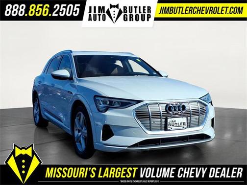 2019 Audi e-tron Premium Plus