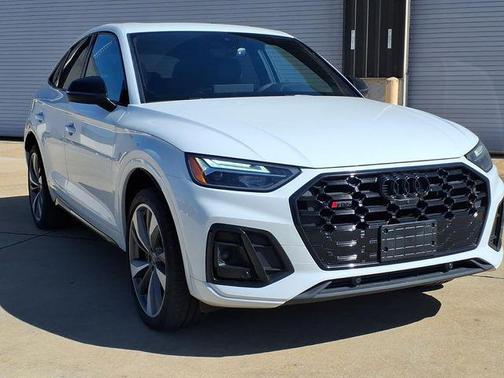 Glacier White Metallic 2023 Audi SQ5 3.0T Premium Plus