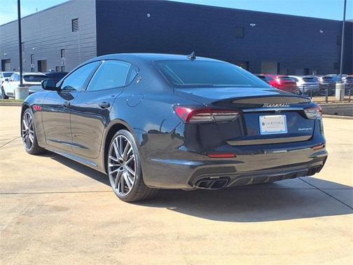 2022 Maserati Quattroporte Trofeo