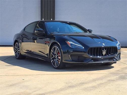 2022 Maserati Quattroporte Trofeo