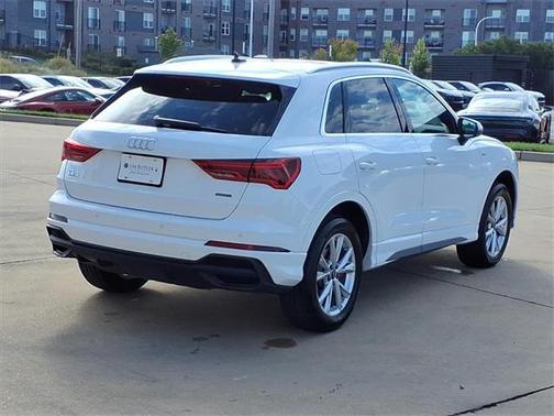 2023 Audi Q3 Premium 45 TFSI S line quattro Tiptronic
