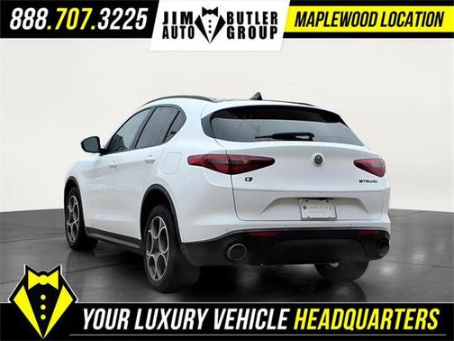 2021 Alfa Romeo Stelvio Base