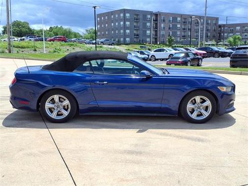 2016 Ford Mustang V6