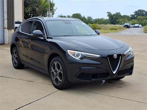 2018 Alfa Romeo Stelvio Base