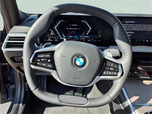 2025 BMW 330 xDrive