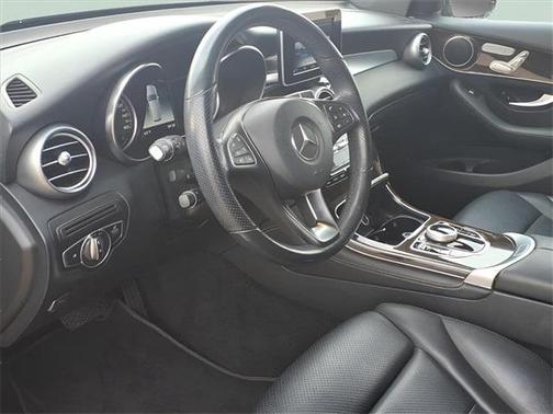 2019 Mercedes-Benz GLC 300 4MATIC