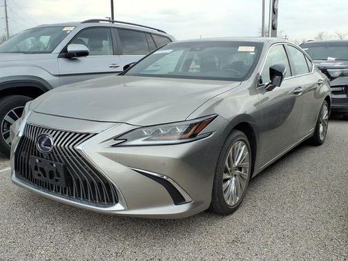 2020 Lexus ES 300h Luxury
