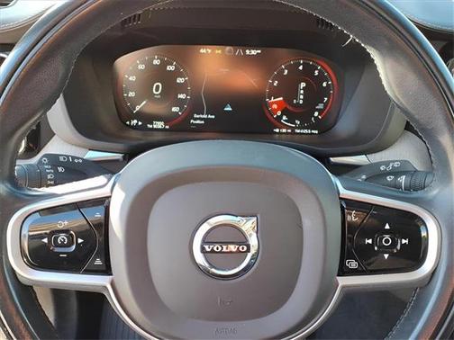 2020 Volvo XC60 T6 Inscription