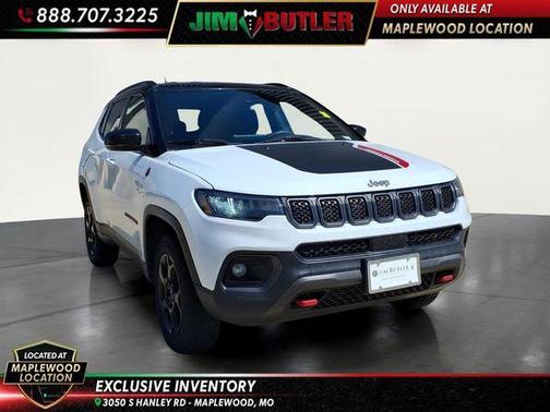 Bright White Clearcoat 2023 Jeep Compass Trailhawk