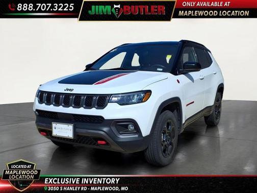 Bright White Clearcoat 2023 Jeep Compass Trailhawk