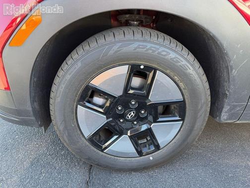 2025 Hyundai SANTA FE SEL 2.4