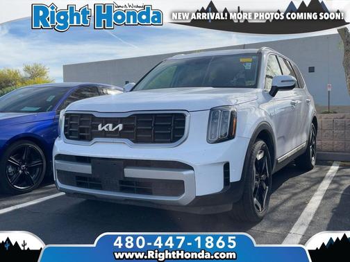 Glacial White Pearl 2025 Kia Telluride S