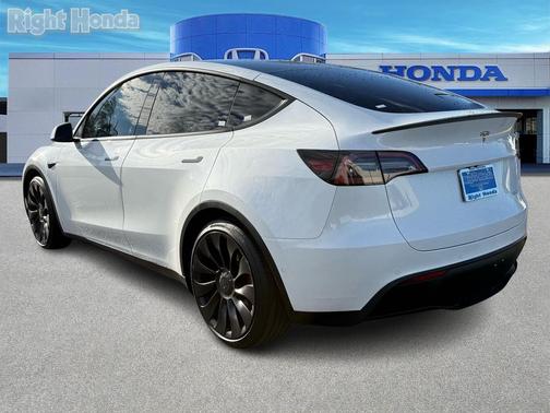 2022 Tesla Model Y Performance Dual Motor All-Wheel Drive