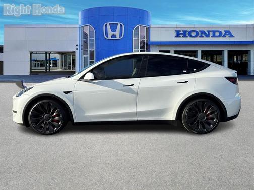 2022 Tesla Model Y Performance Dual Motor All-Wheel Drive