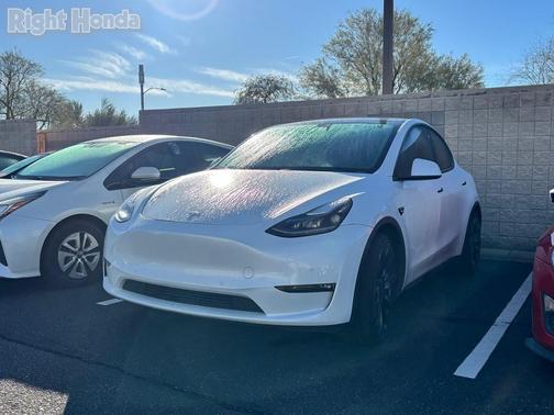 2022 Tesla Model Y Performance Dual Motor All-Wheel Drive