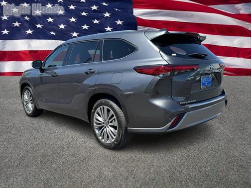 2023 Toyota Highlander Platinum