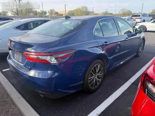 2023 Toyota Camry XLE