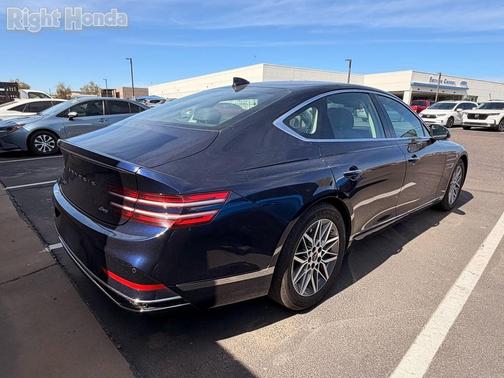 2025 Genesis G80 2.5T AWD
