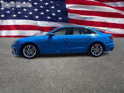 2022 Audi A4 45 S line Premium Plus