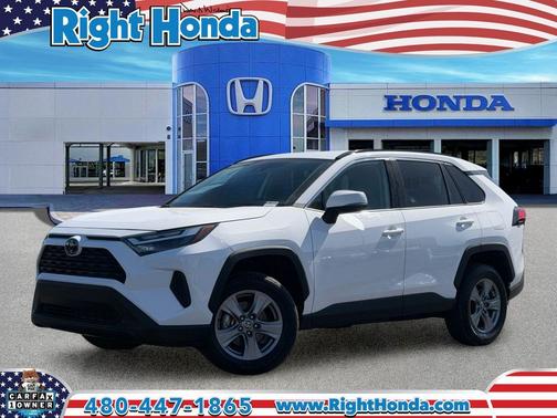 Ice 2025 Toyota RAV4 XLE