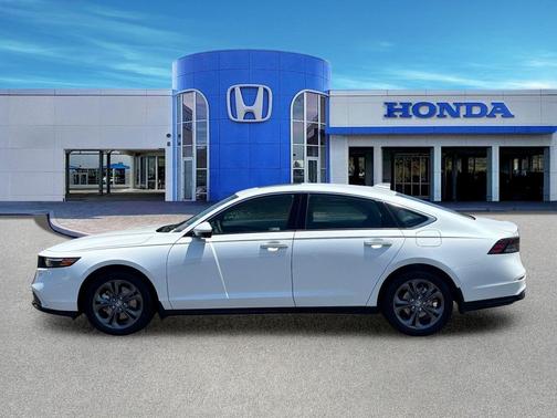 Platinum White Pearl 2026 Honda Accord Hybrid EX-L