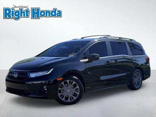 Crystal Black Pearl 2025 Honda Odyssey Touring