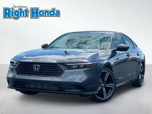 Meteorite Gray Metallic 2026 Honda Accord SE