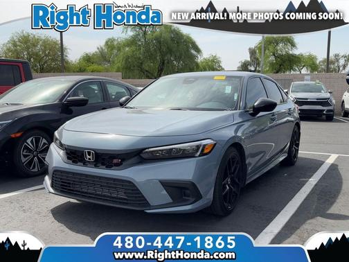 Sonic Gray Pearl 2024 Honda Civic Si Base