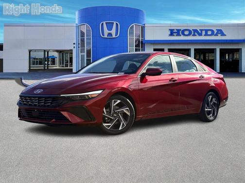 2025 Hyundai ELANTRA SEL