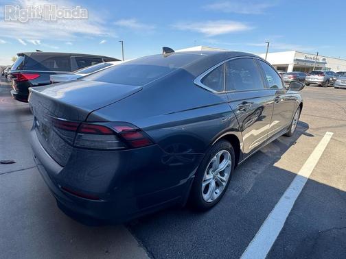 2024 Honda Accord LX 1.5T