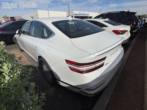 2025 Genesis G80 2.5T AWD