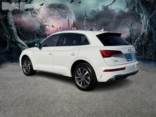 2024 Audi Q5 45 S line Premium Plus