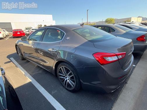 2018 Maserati Ghibli Base