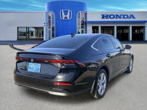 Crystal Black Pearl 2026 Honda Accord LX 1.5T