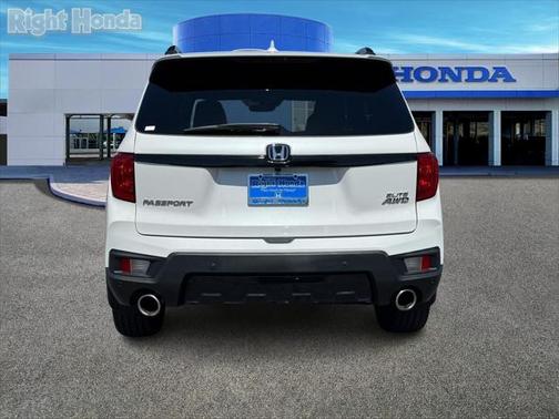 2023 Honda Passport AWD Elite