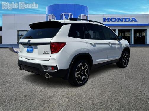 2023 Honda Passport AWD Elite