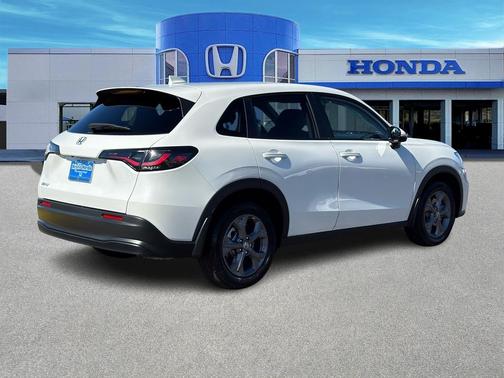 2026 Honda HR-V LX