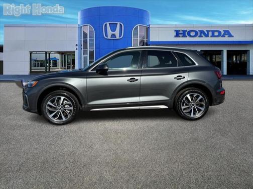 2023 Audi Q5 45 S line Premium Plus