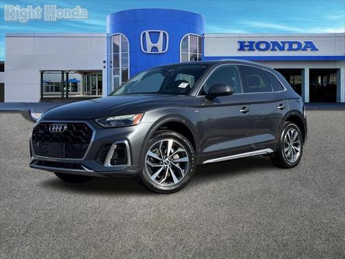 2023 Audi Q5 45 S line Premium Plus