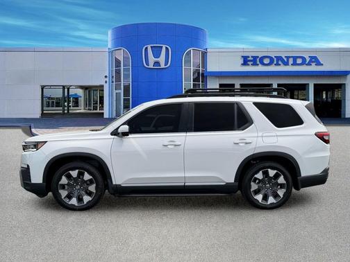 Platinum White Pearl 2026 Honda Pilot Elite