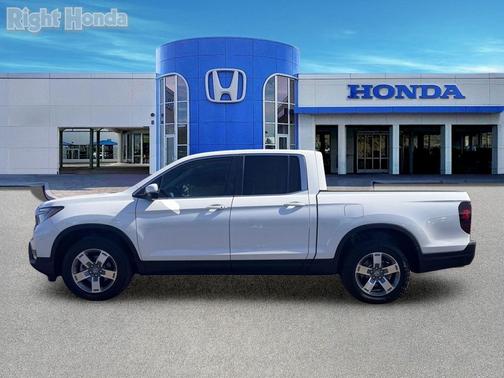 Platinum White Pearl 2025 Honda Ridgeline RTL