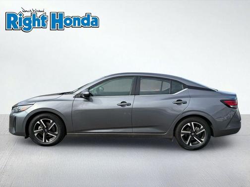 Gun Metallic 2024 Nissan Sentra SV
