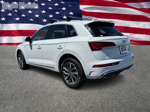 2024 Audi Q5 45 S line Premium Plus