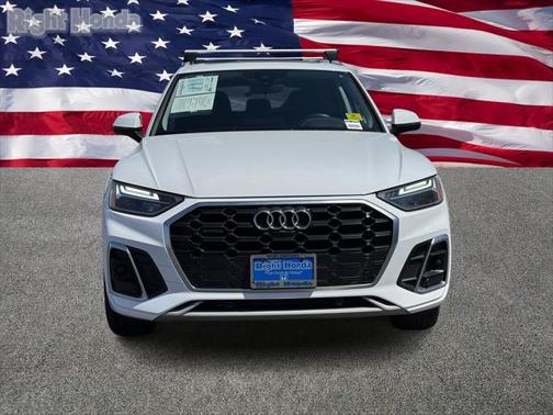 2024 Audi Q5 45 S line Premium Plus