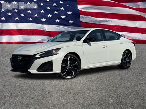 2023 Nissan Altima SR FWD