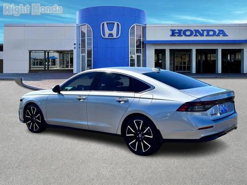 2023 Honda Accord Hybrid Touring
