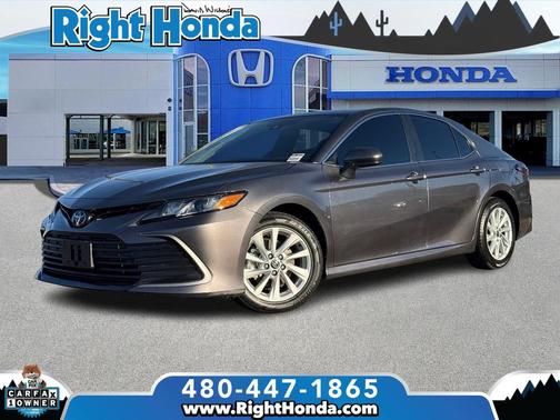 2024 Toyota Camry LE