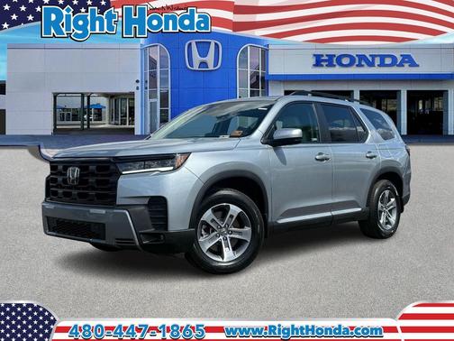 Solar Silver Metallic 2026 Honda Pilot EX-L