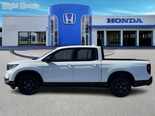 2023 Honda Ridgeline Black